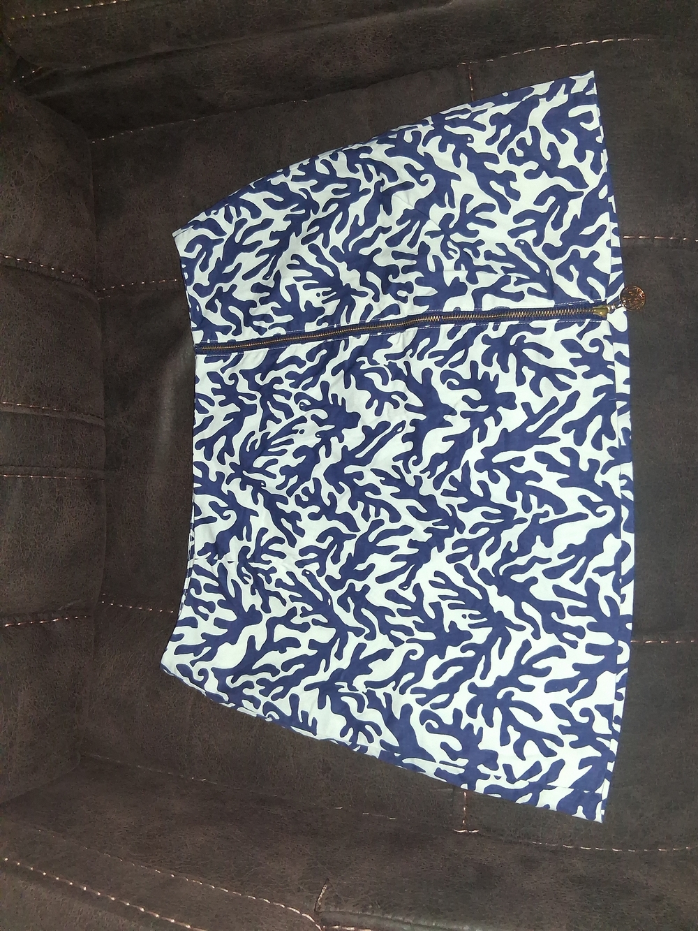 Lilly Pulitizer Blue Coral Print Mini Skirt with Front Zip Size 6
